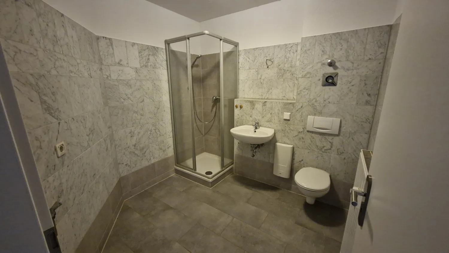 2 room apartment with 62 m² in Magdeburg – Photo 12