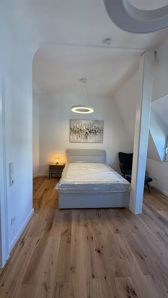 1 Zimmer Wohnung mit 38 m² in Frankfurt am Main – Bild 1