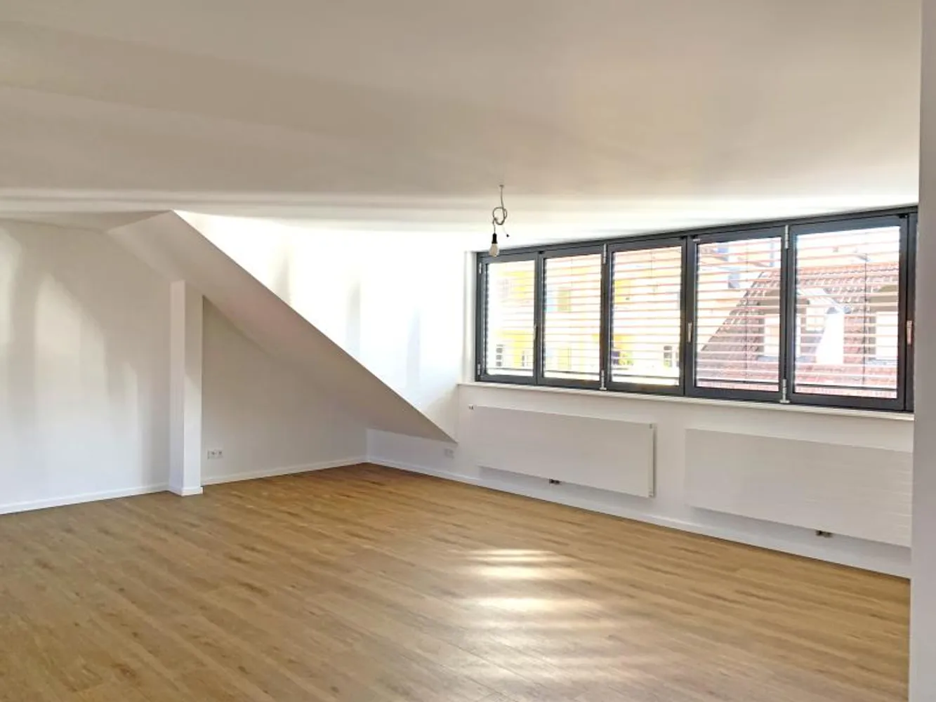 4 Zimmer Wohnung mit 121 m² in Nürnberg – Bild 6