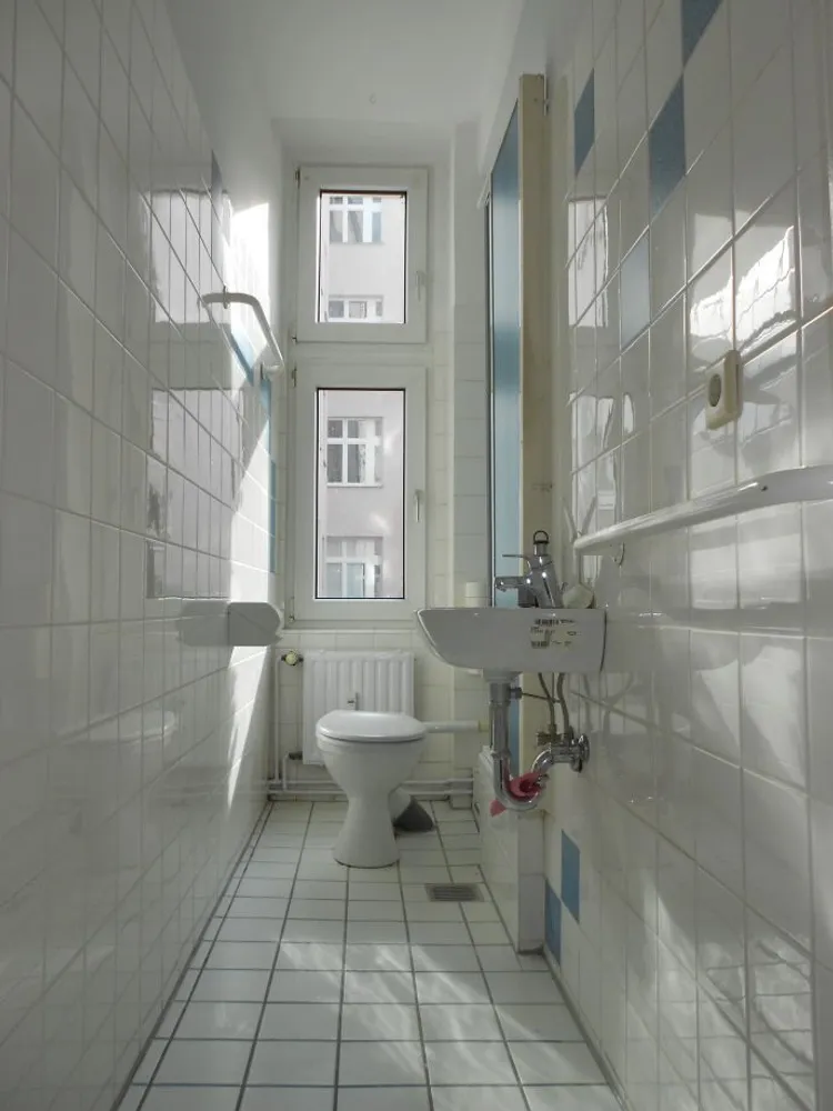 2 Zimmer Wohnung mit 64 m² in Berlin – Bild 11
