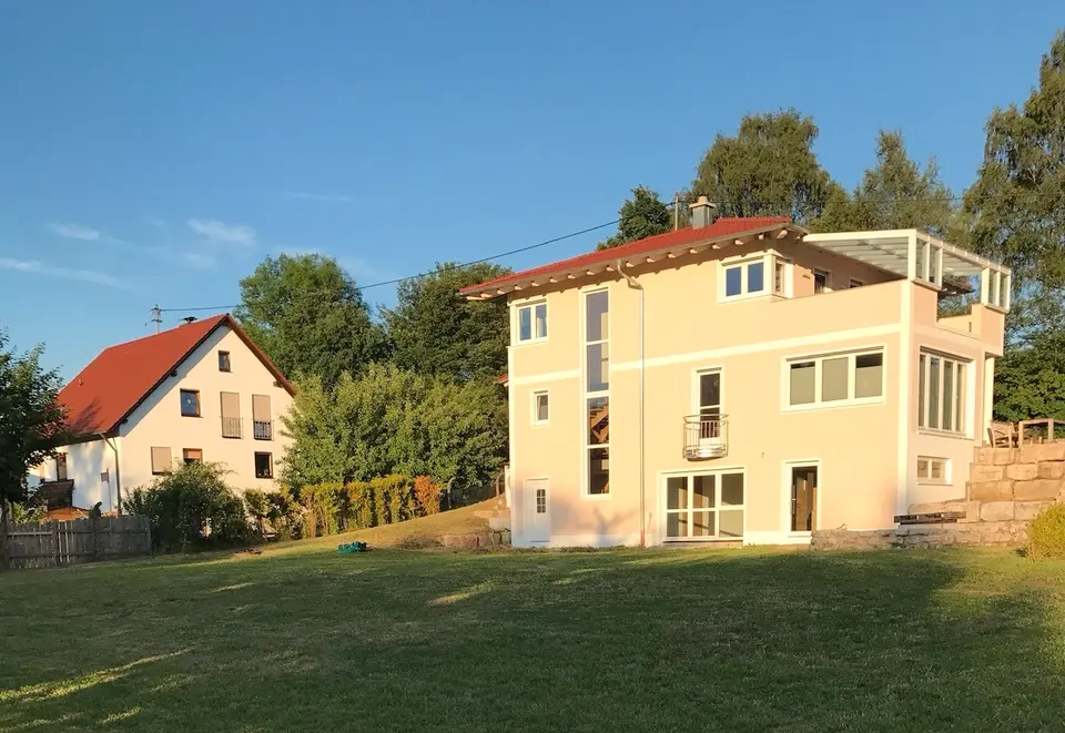 6 Zimmer Haus mit 166 m² in Augsburg – Bild 2