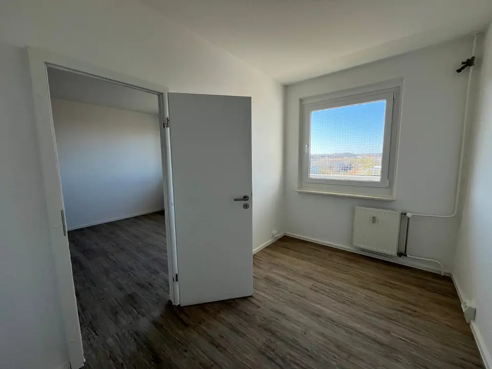 4 Zimmer Wohnung mit 70 m² in Zwickau – Bild 2