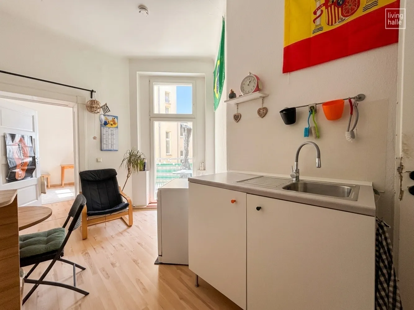 4 Zimmer Wohnung mit 121 m² in Halle (Saale) – Bild 3
