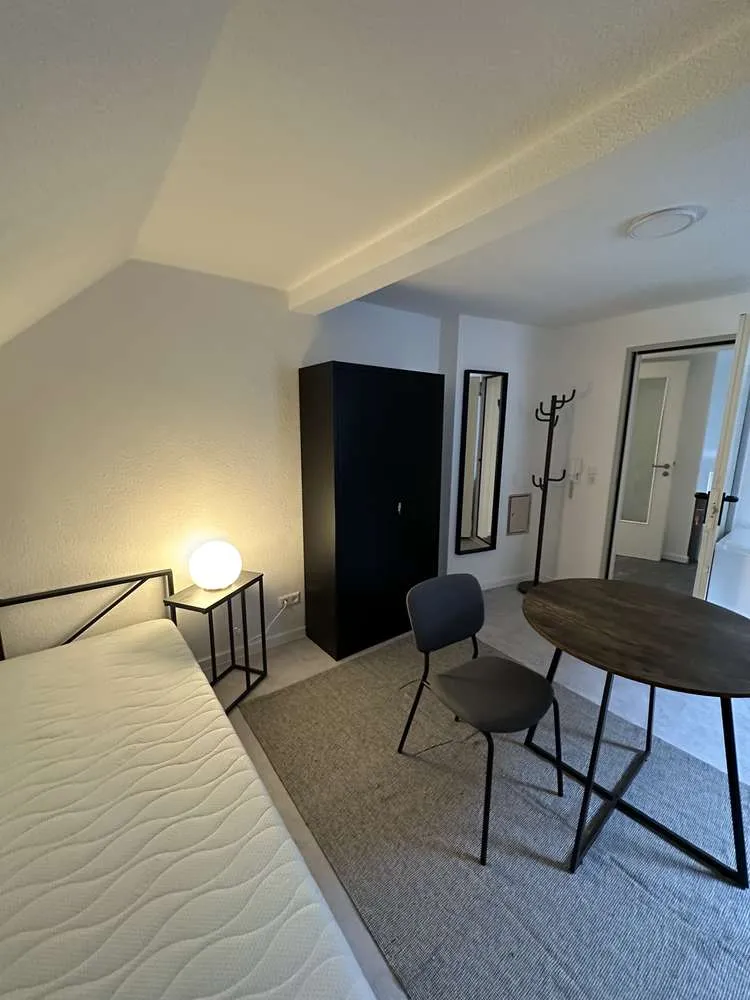 1 room apartment with 16 m² in Stuttgart – Photo 1