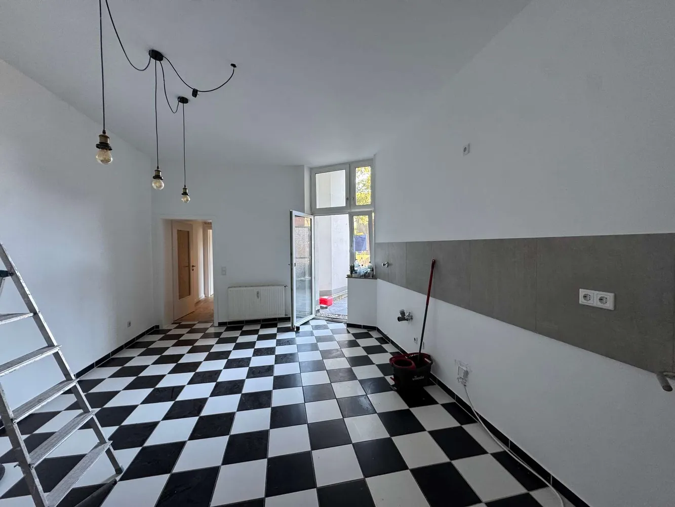 2 Zimmer Wohnung mit 70 m² in Düsseldorf – Bild 4
