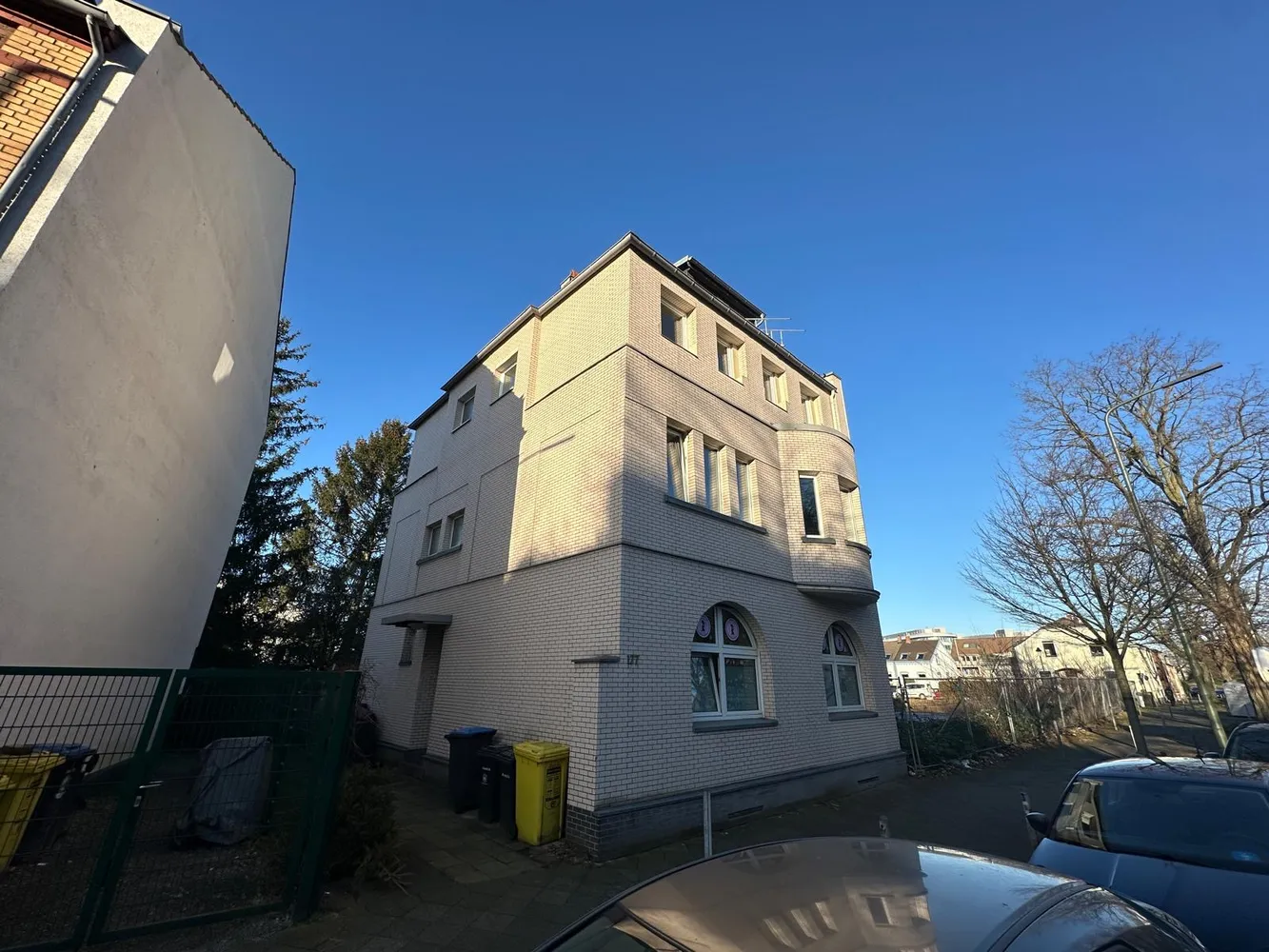 3 Zimmer Wohnung mit 90 m² in Düsseldorf – Bild 1