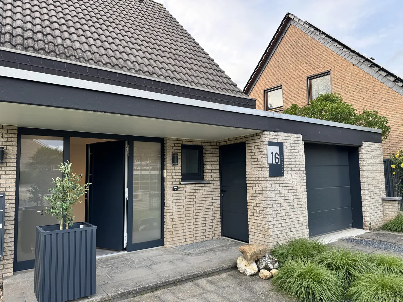 5 Zimmer Haus mit 215 m² in Euskirchen – Bild 2