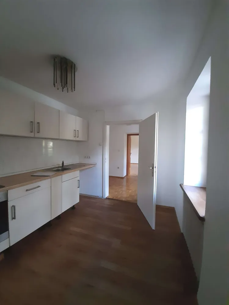 4 room apartment with 110 m² in Munich – Photo 9