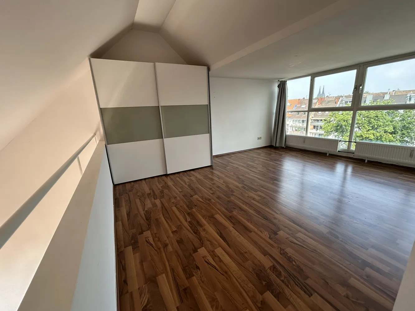 2 Zimmer Wohnung mit 67 m² in Köln – Bild 3