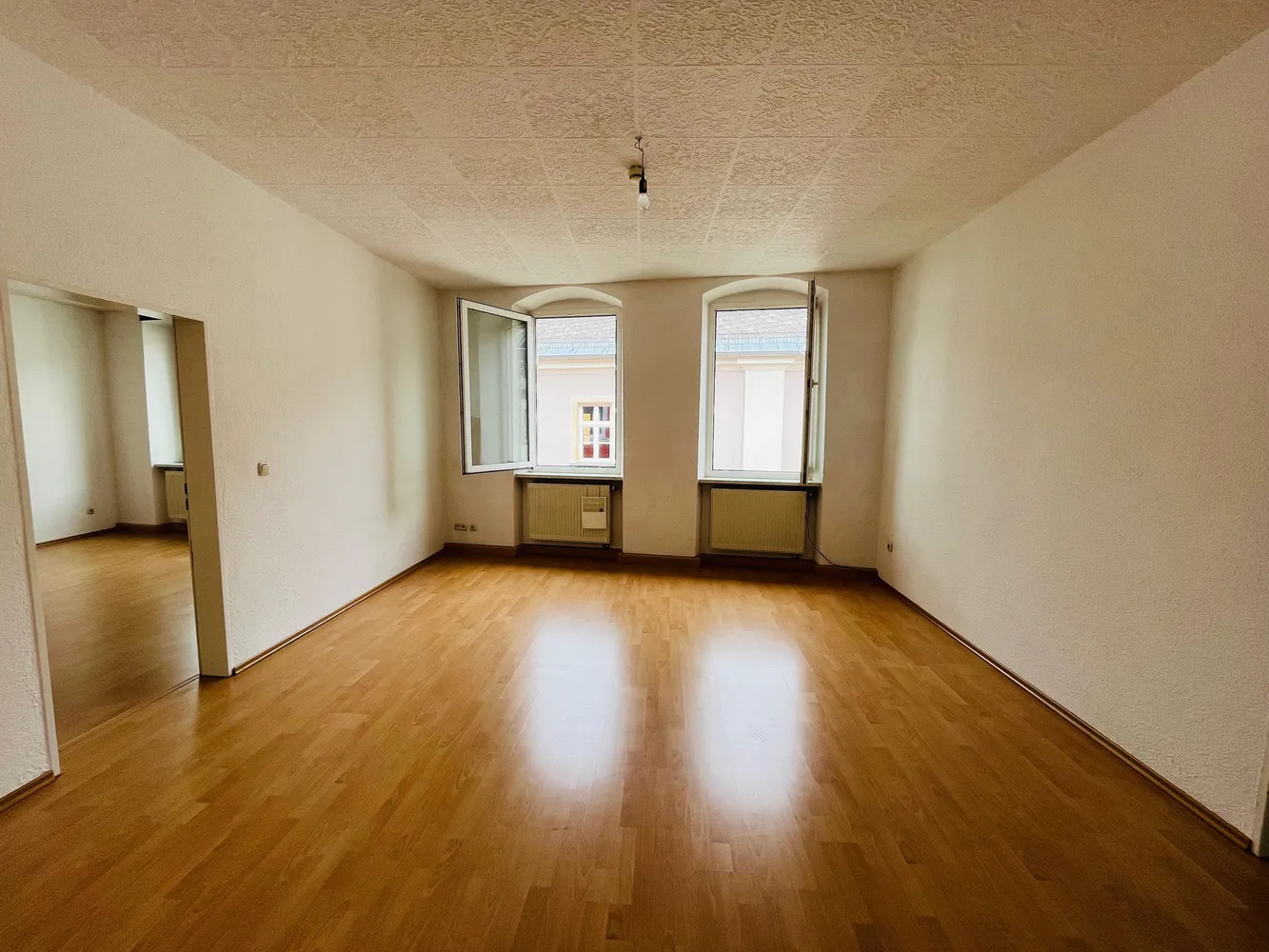2 Zimmer Wohnung mit 80 m² in Hof – Bild 5