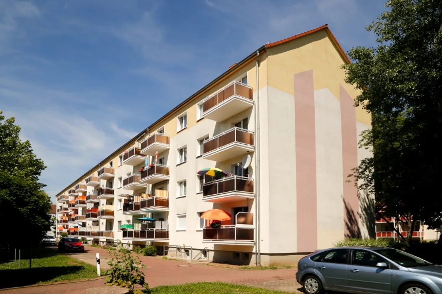 4 Zimmer Wohnung mit 70 m² in Merseburg – Bild 1