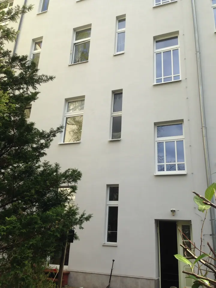 2 Zimmer Wohnung mit 121 m² in Berlin – Bild 4
