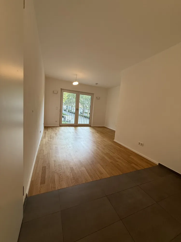 1 room apartment with 28 m² in Frankfurt am Main – Photo 9