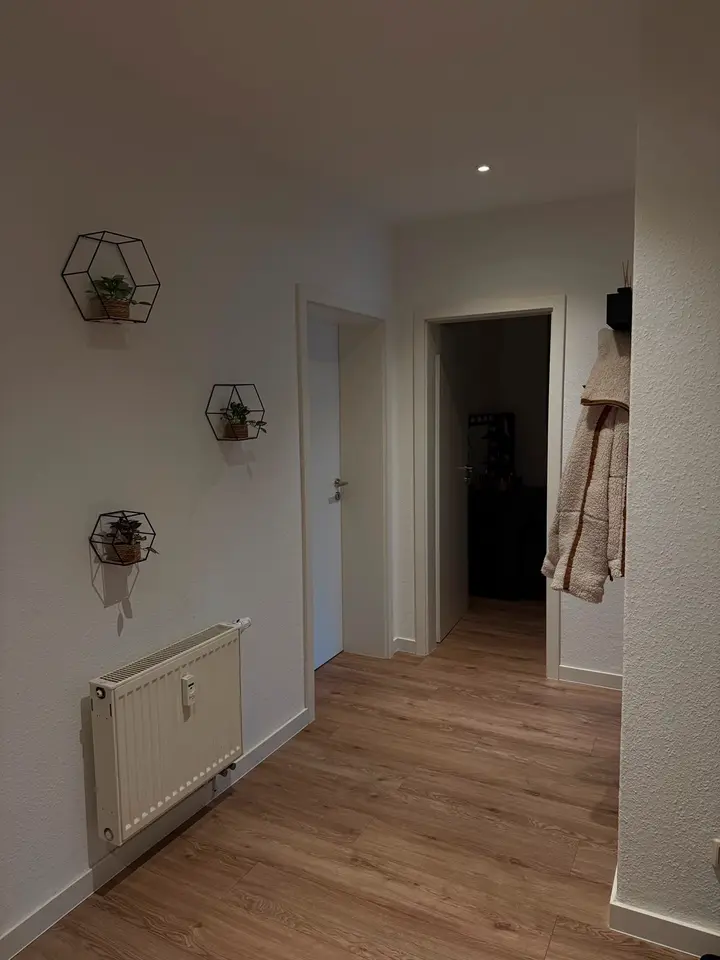 2 Zimmer Wohnung mit 65 m² in Werdau – Bild 4