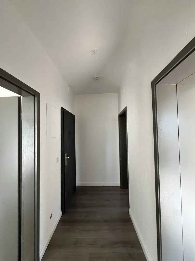 2 room apartment with 60 m² in Bitterfeld-Wolfen – Photo 1