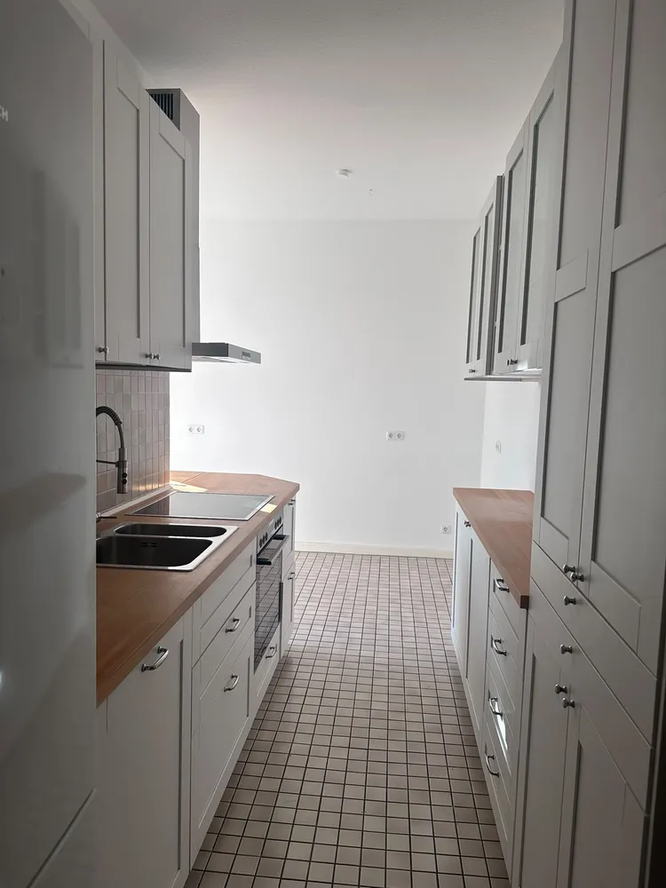 2 Zimmer Wohnung mit 98 m² in Frankfurt am Main – Bild 10