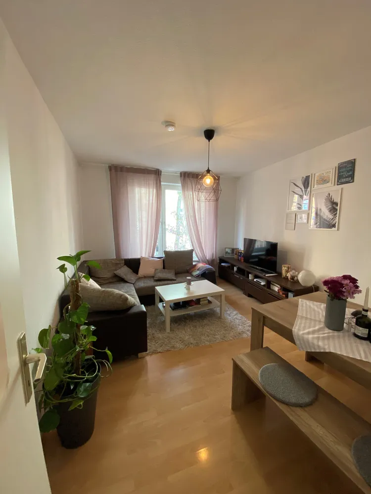 2 Zimmer Wohnung mit 50 m² in Wiesbaden – Bild 1