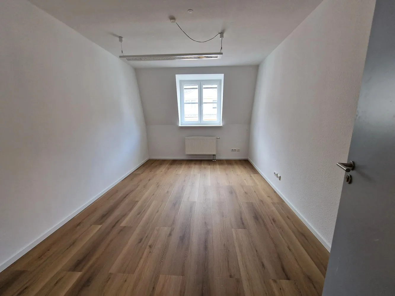 3 Zimmer Wohnung mit 82 m² in Hof – Bild 4