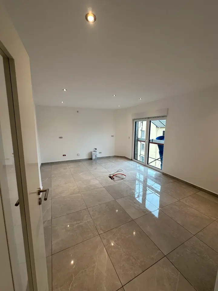 2 Zimmer Wohnung mit 85 m² in Saarbrücken – Bild 3