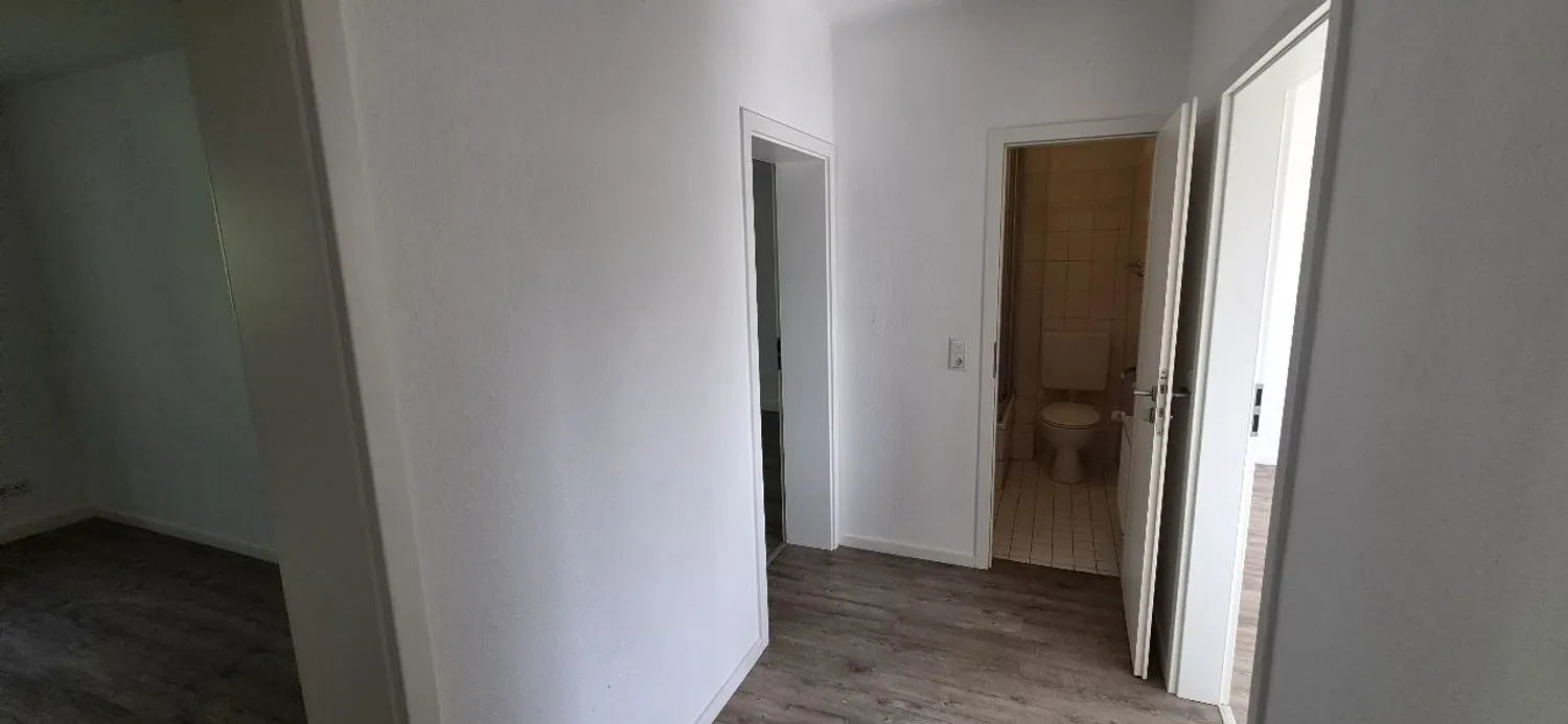 2 Zimmer Wohnung mit 56 m² in Wuppertal – Bild 2