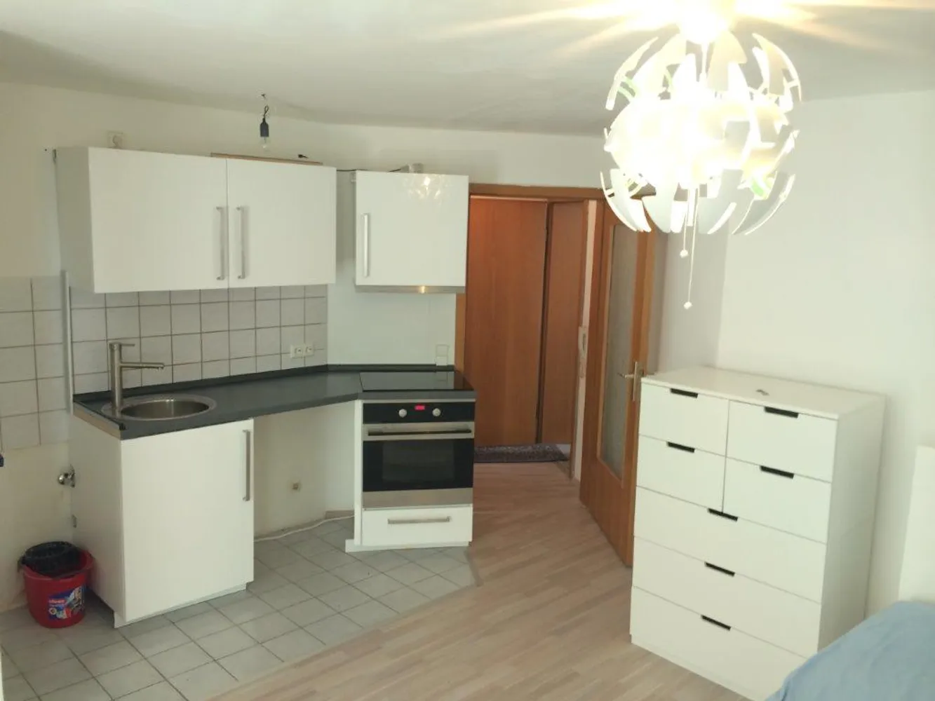 1 room apartment with 28 m² in Stuttgart – Photo 6