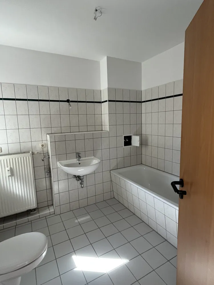 2 Zimmer Wohnung mit 64 m² in Merseburg – Bild 4