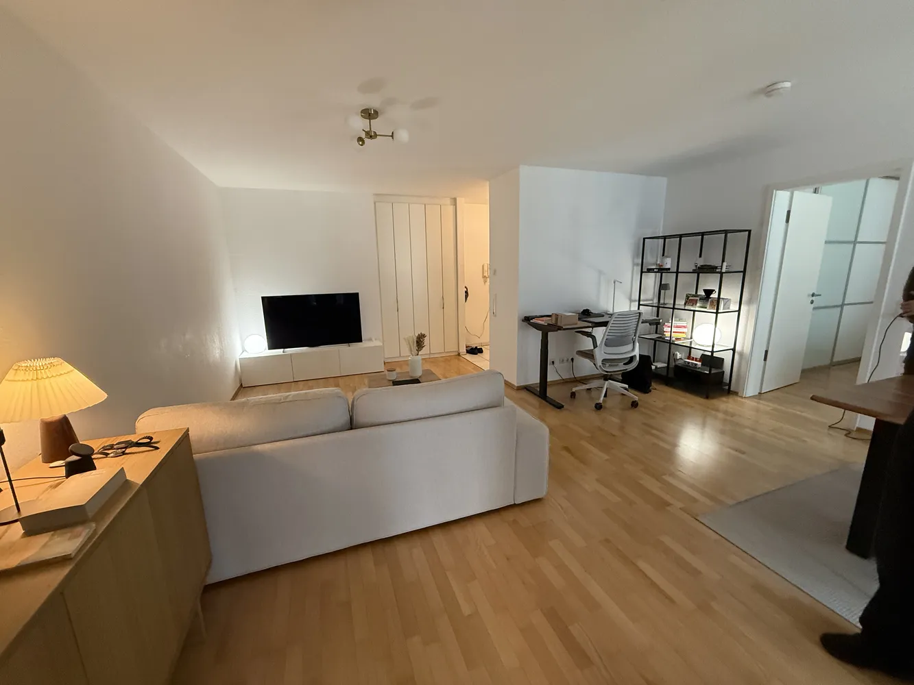 2 room apartment with 72 m² in Düsseldorf – Photo 1