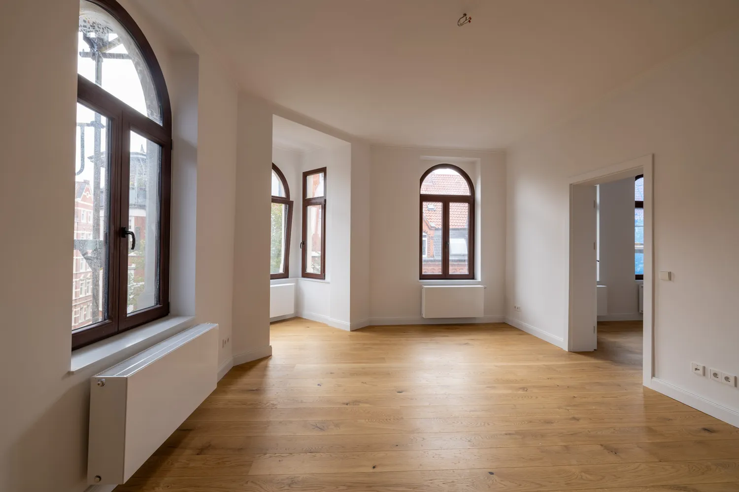 4 Zimmer Wohnung mit 124 m² in Hannover – Bild 2