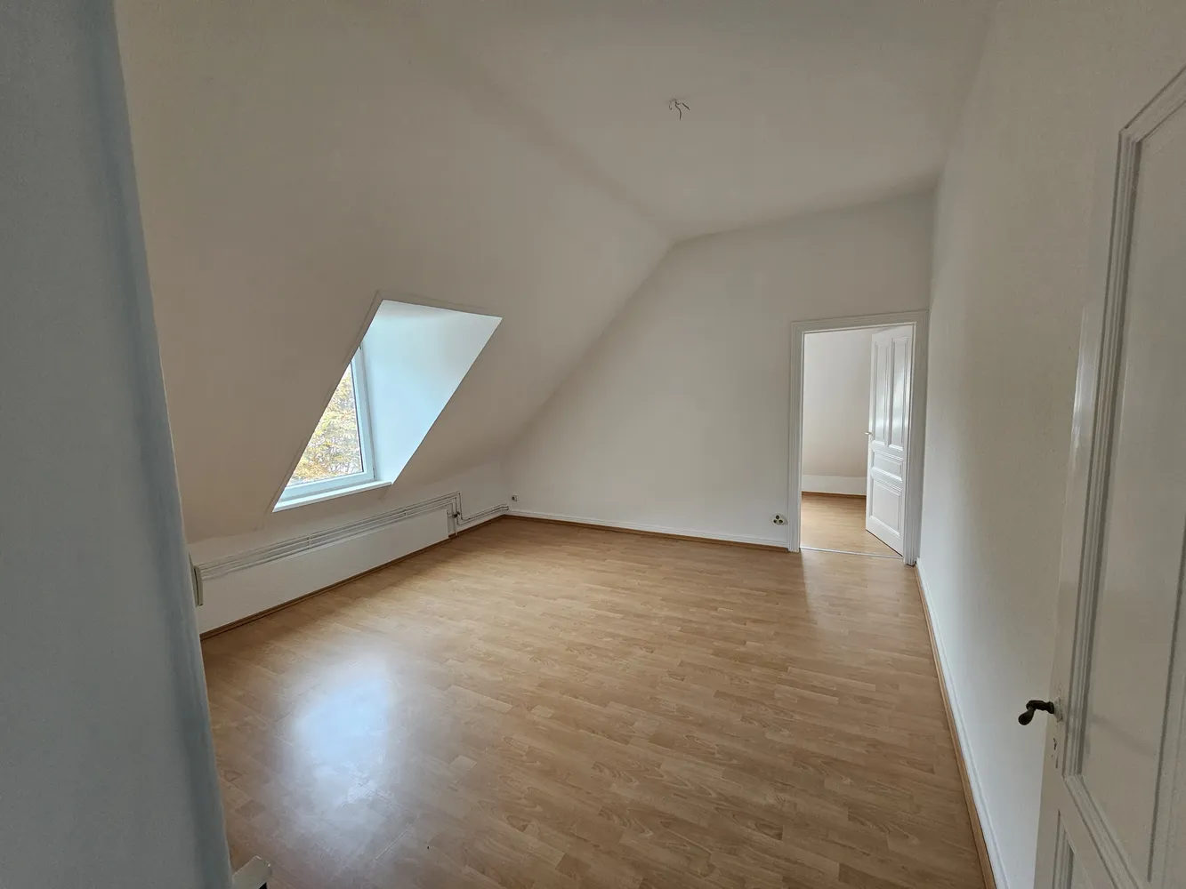 2 Zimmer Wohnung mit 40 m² in Wiesbaden – Bild 3