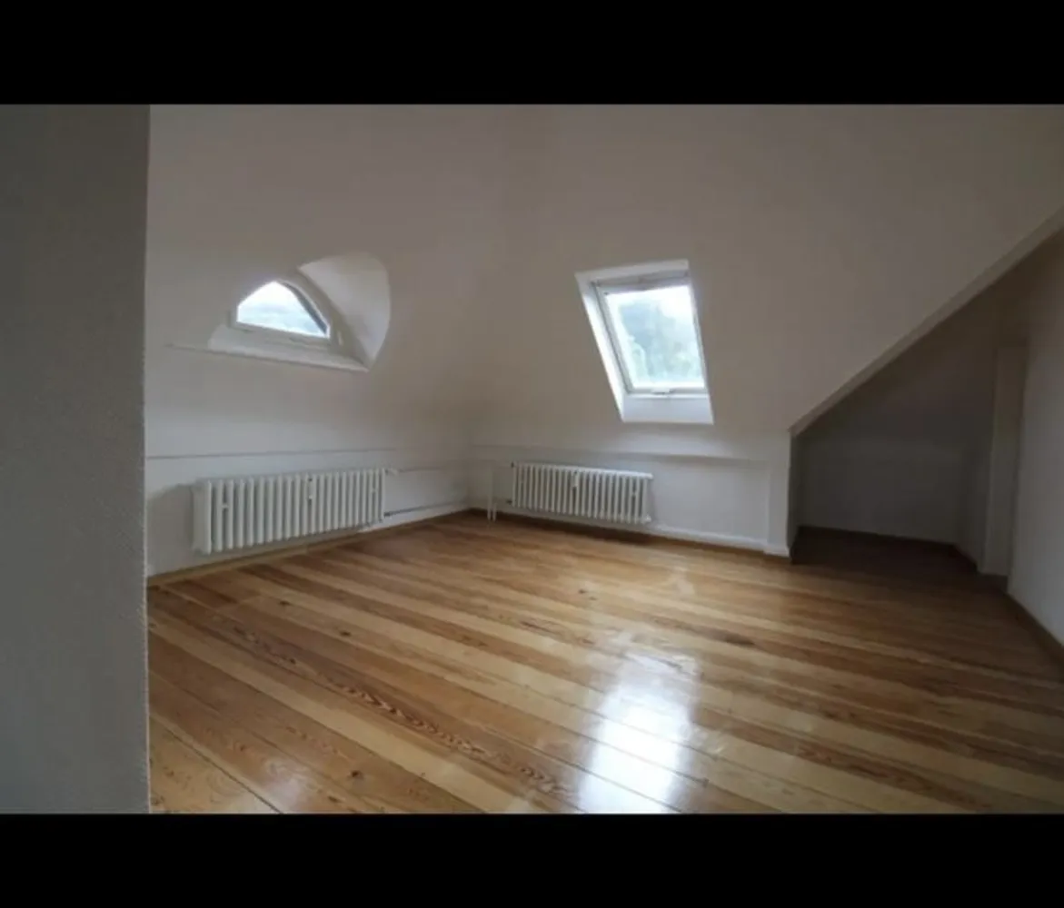 4 Zimmer Wohnung mit 120 m² in Ettlingen – Bild 9