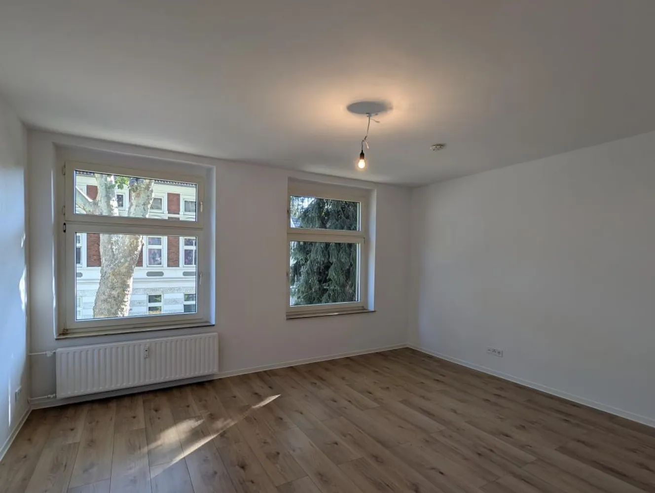 2 Zimmer Wohnung mit 75 m² in Duisburg – Bild 2