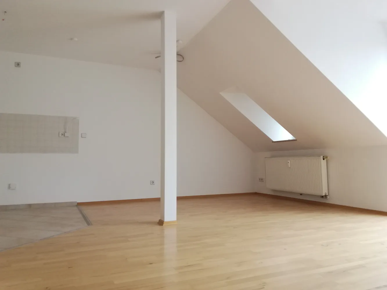2 Zimmer Wohnung mit 63 m² in Chemnitz – Bild 8