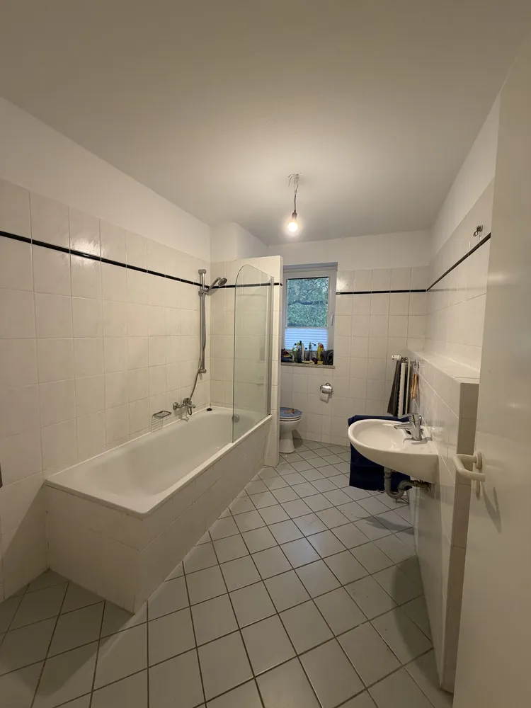 2 room apartment with 70 m² in Berlin – Photo 10