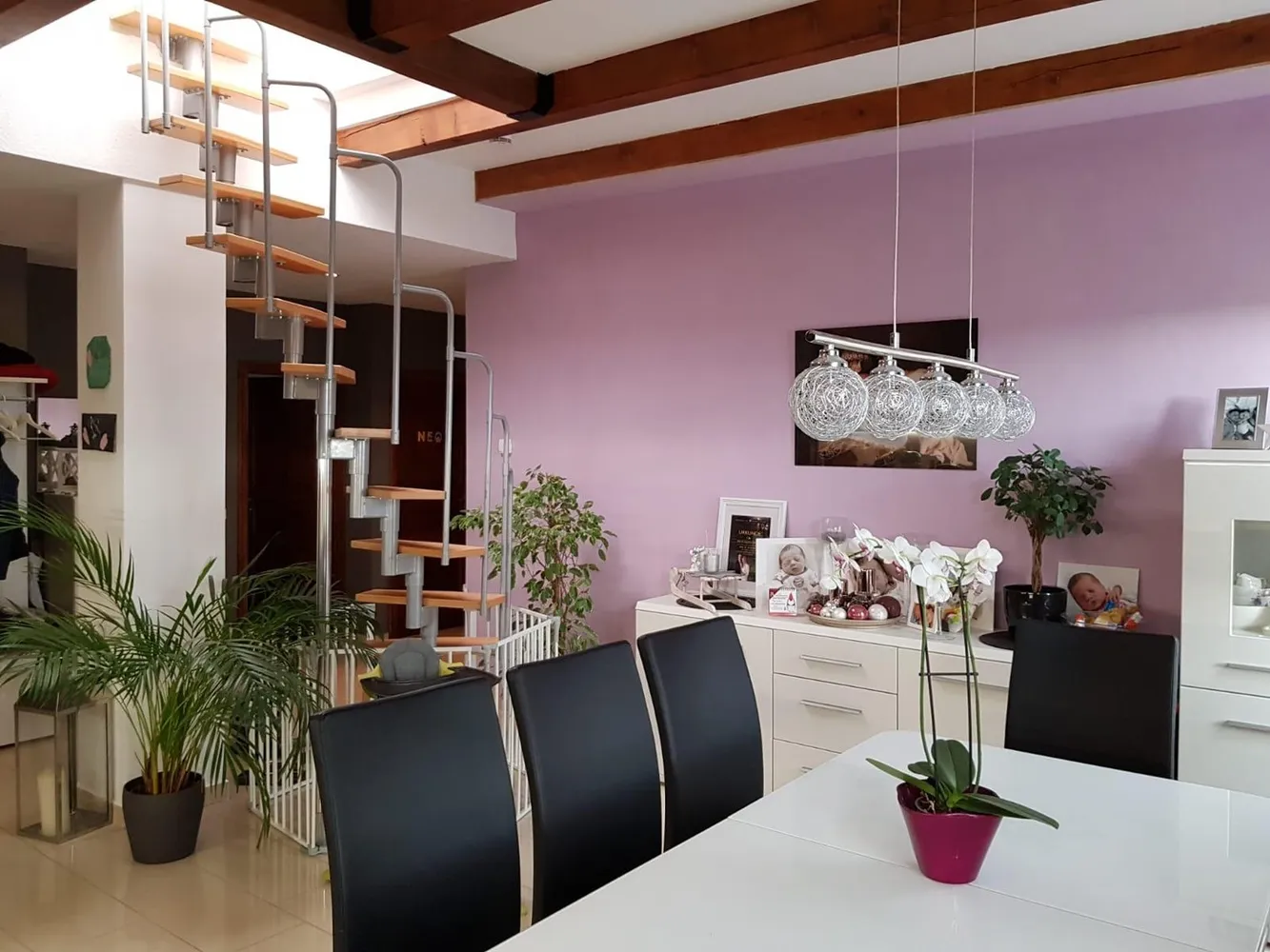 3 Zimmer Wohnung mit 130 m² in Halle (Saale) – Bild 3