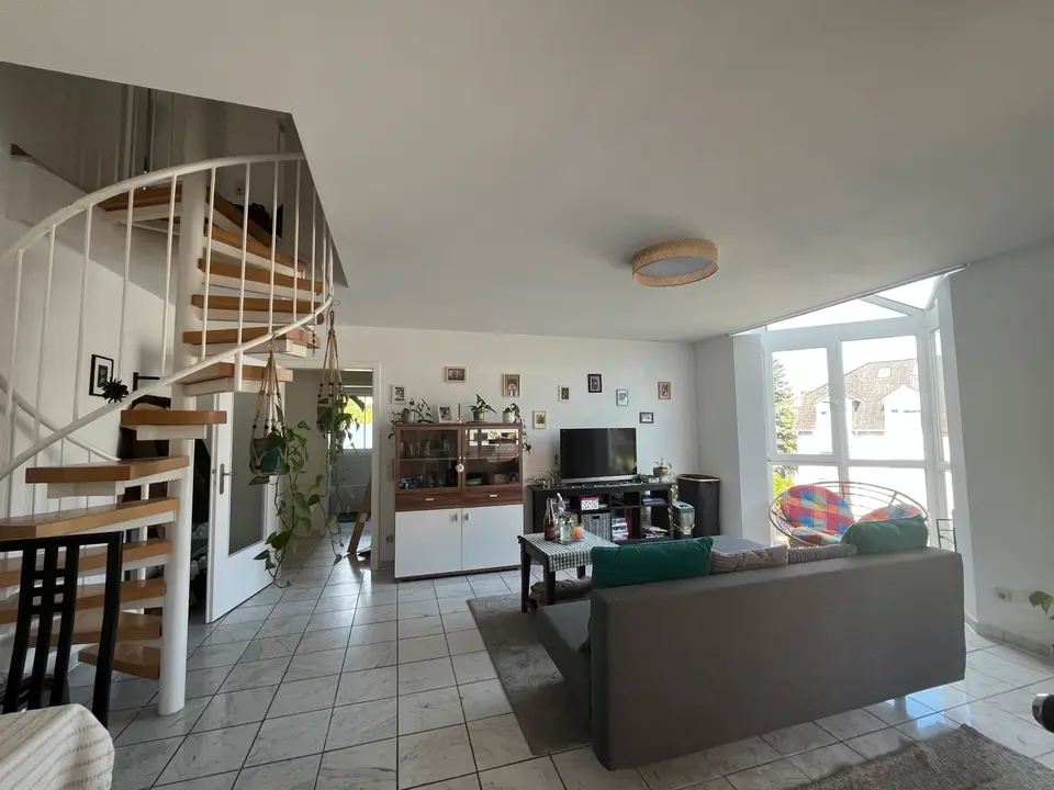 4 Zimmer Wohnung mit 20 m² in Regensburg – Bild 2
