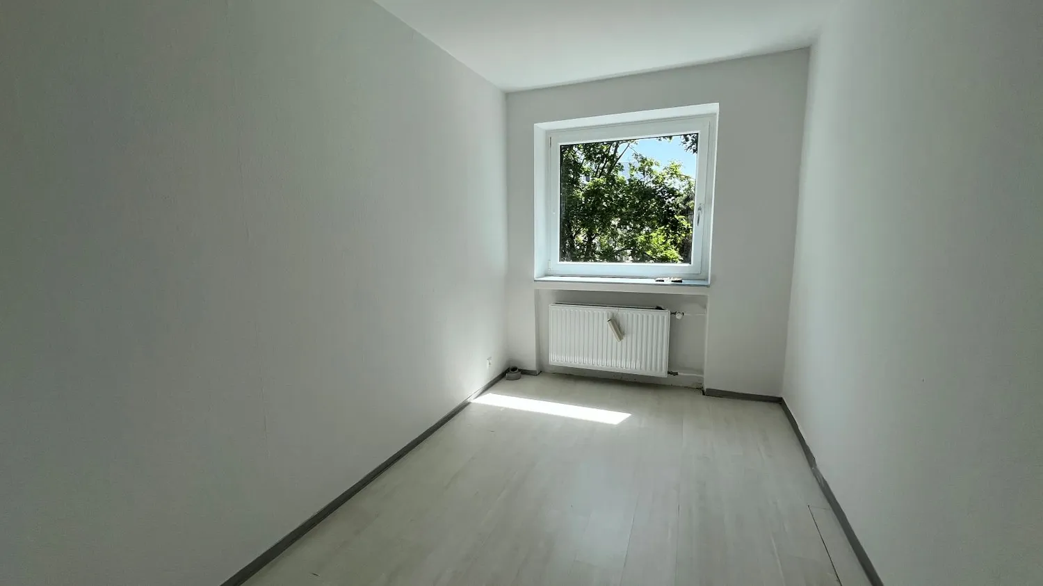 4 Zimmer Wohnung mit 88 m² in Hannover – Bild 11