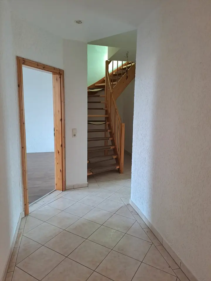 5 Zimmer Wohnung mit 99 m² in Rathenow – Bild 7