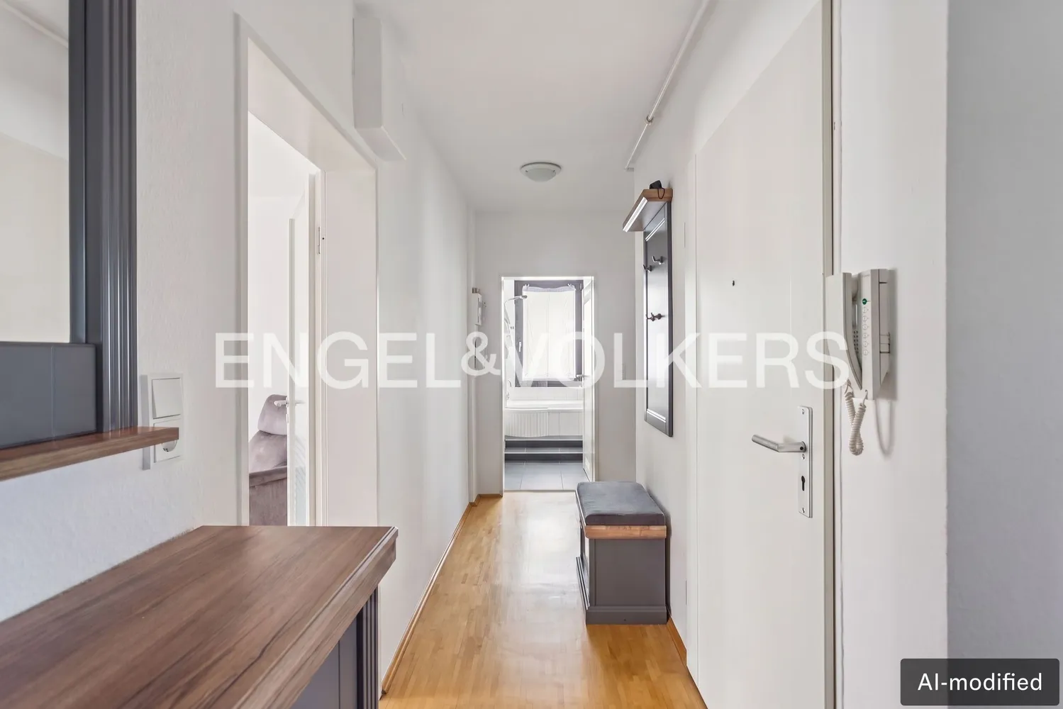 4 Zimmer Wohnung mit 93 m² in Frankfurt am Main – Bild 2