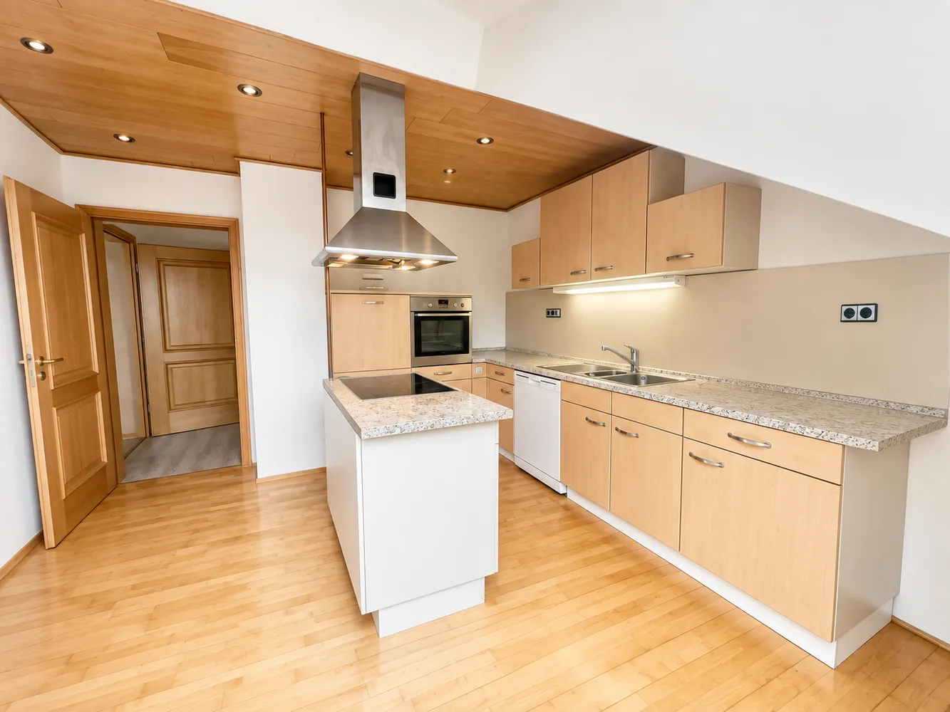 2 Zimmer Wohnung mit 69 m² in Ludwigshafen am Rhein – Bild 2