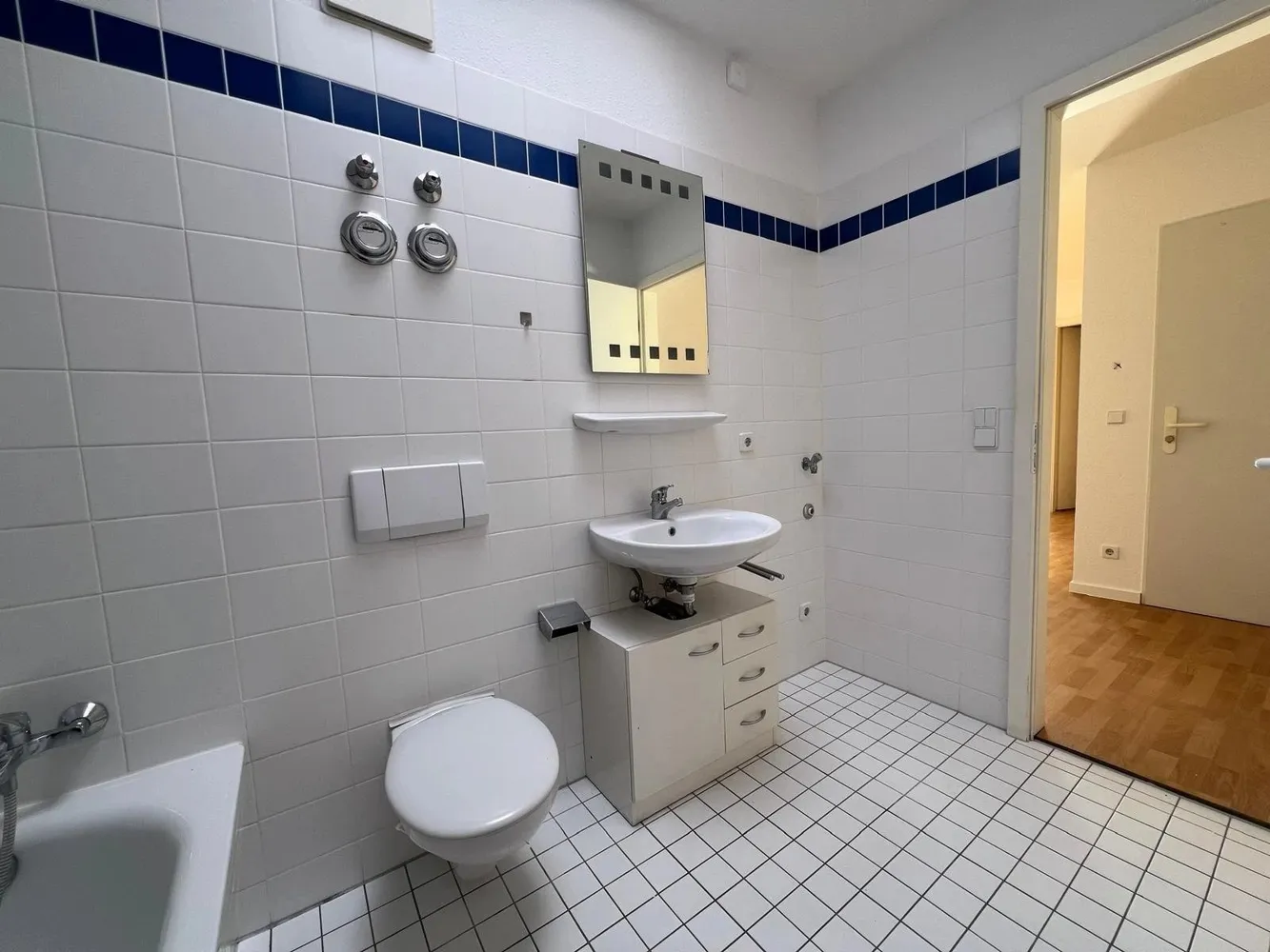2 room apartment with 55 m² in Berlin – Photo 3