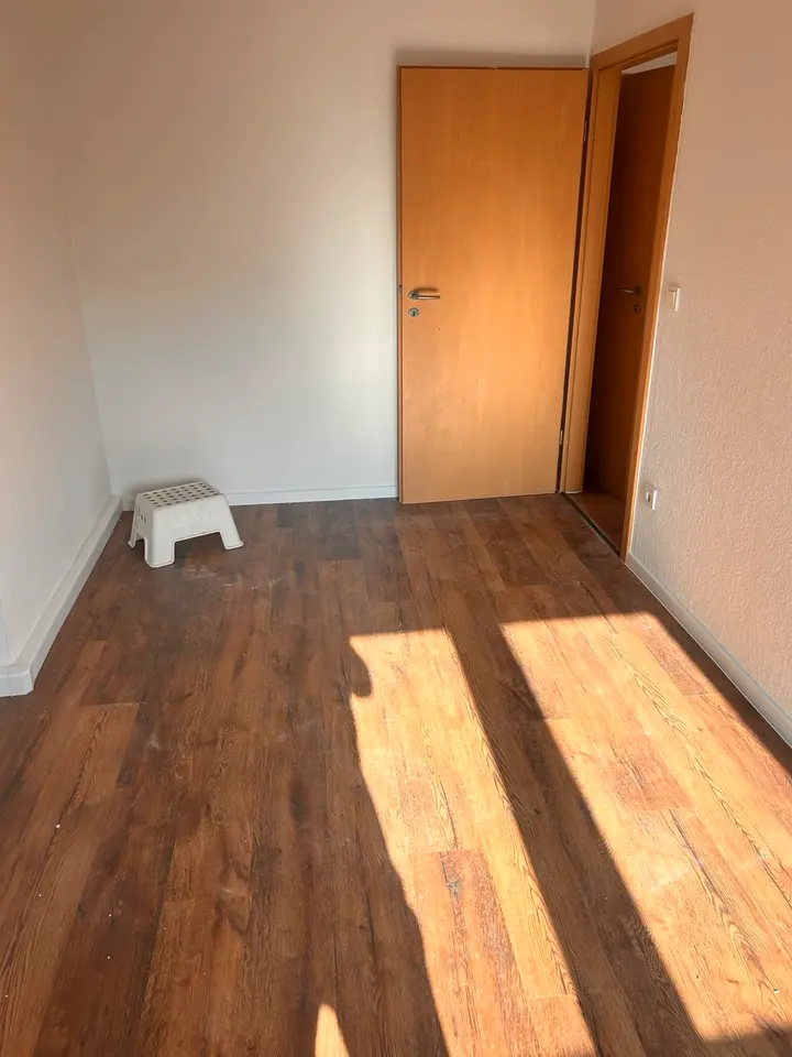 4 Zimmer Wohnung mit 65 m² in Oberhausen – Bild 4