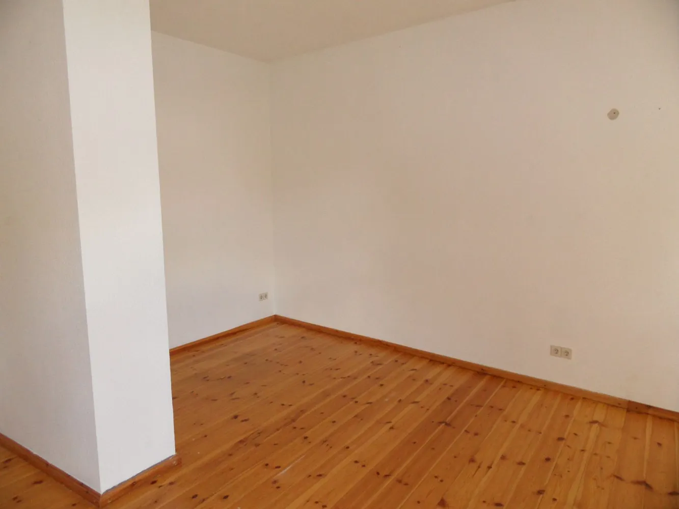 3 Zimmer Wohnung mit 97 m² in Berlin – Bild 4