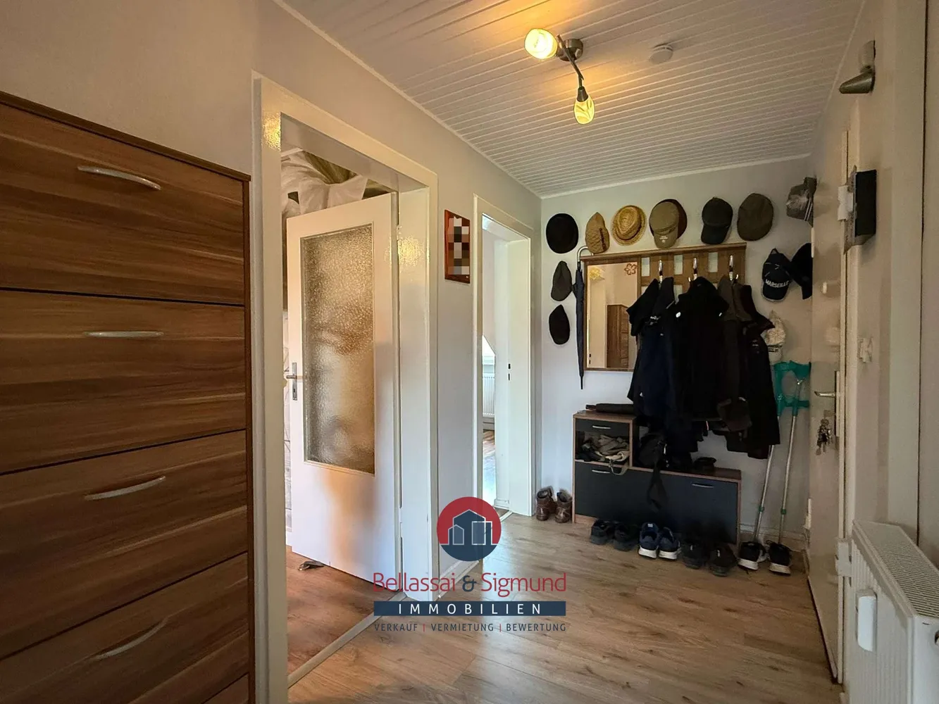 2 Zimmer Wohnung mit 65 m² in Krefeld – Bild 3