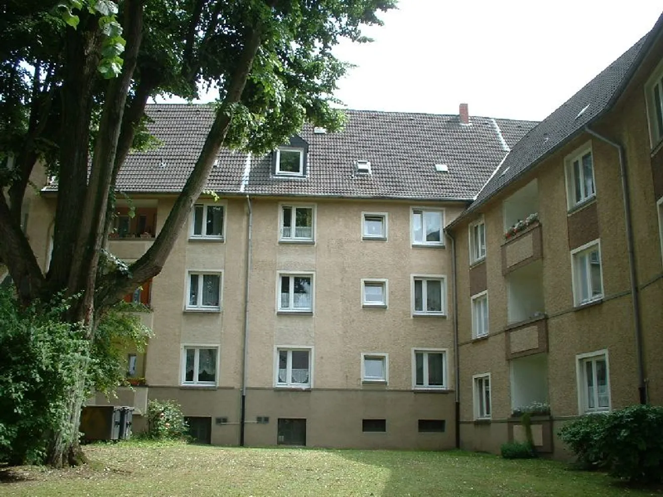 3 Zimmer Wohnung mit 83 m² in Essen – Bild 2