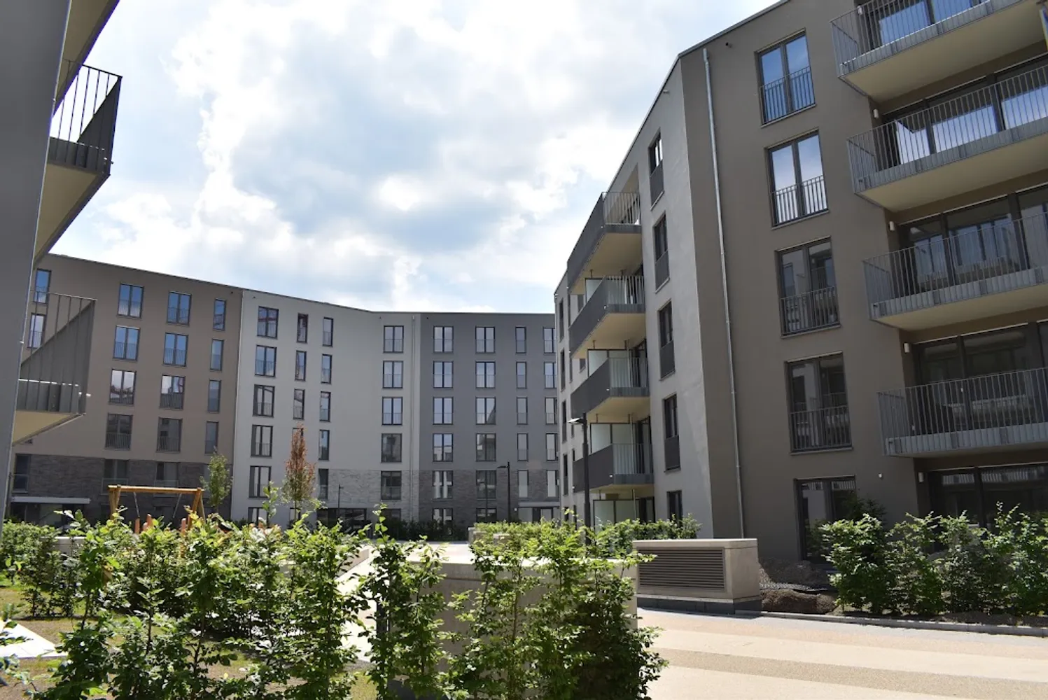 4 Zimmer Wohnung mit 115 m² in Bonn – Bild 1