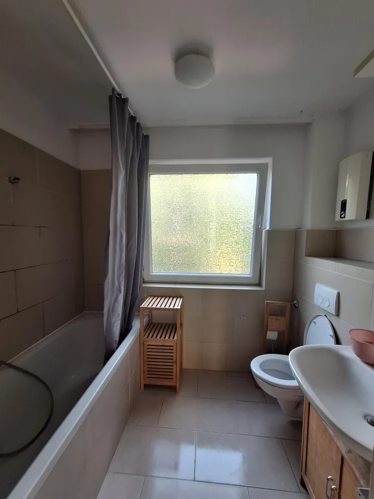 2 Zimmer Wohnung mit 55 m² in Essen – Bild 2