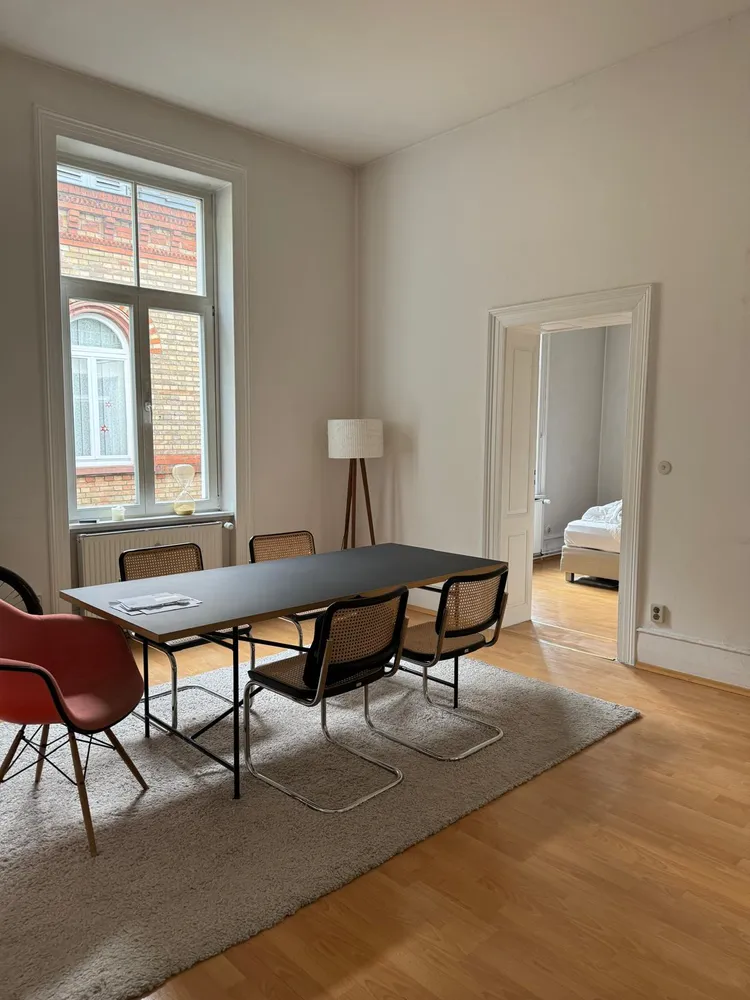 5 Zimmer Wohnung mit 120 m² in Wiesbaden – Bild 4