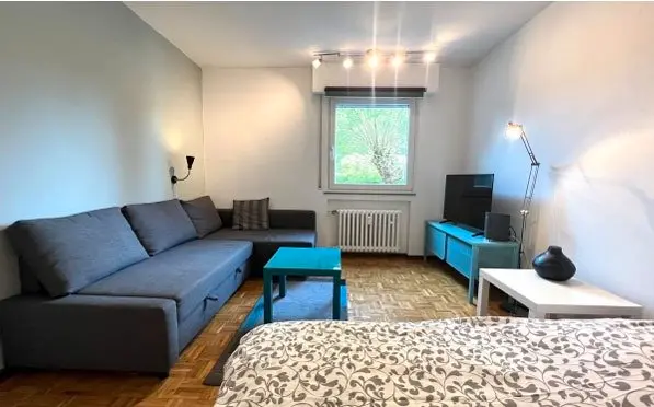 WG-Zimmer mit 33 m² in Langenfeld – Bild 1
