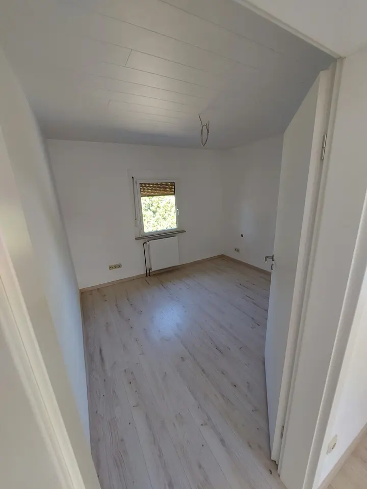 4 Zimmer Haus mit 50 m² in Saarbrücken – Bild 2