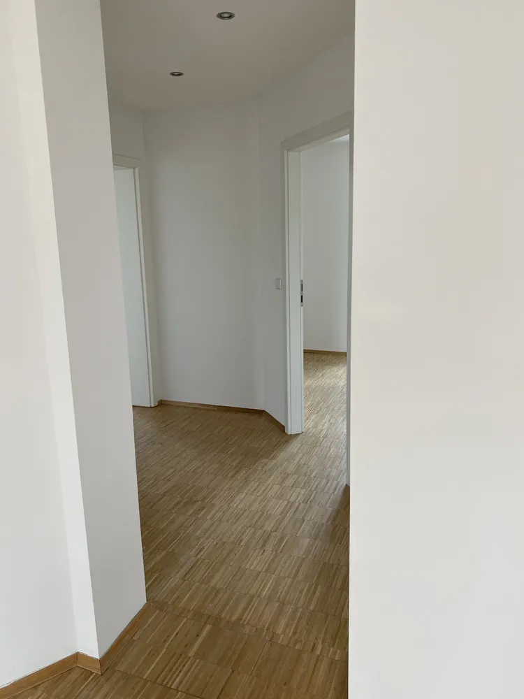 3 Zimmer Wohnung mit 127 m² in Halle (Saale) – Bild 8